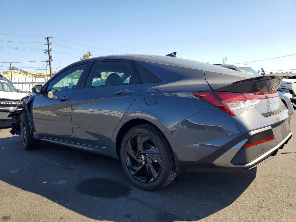 2026 HYUNDAI ELANTRA SEL SPORT 2