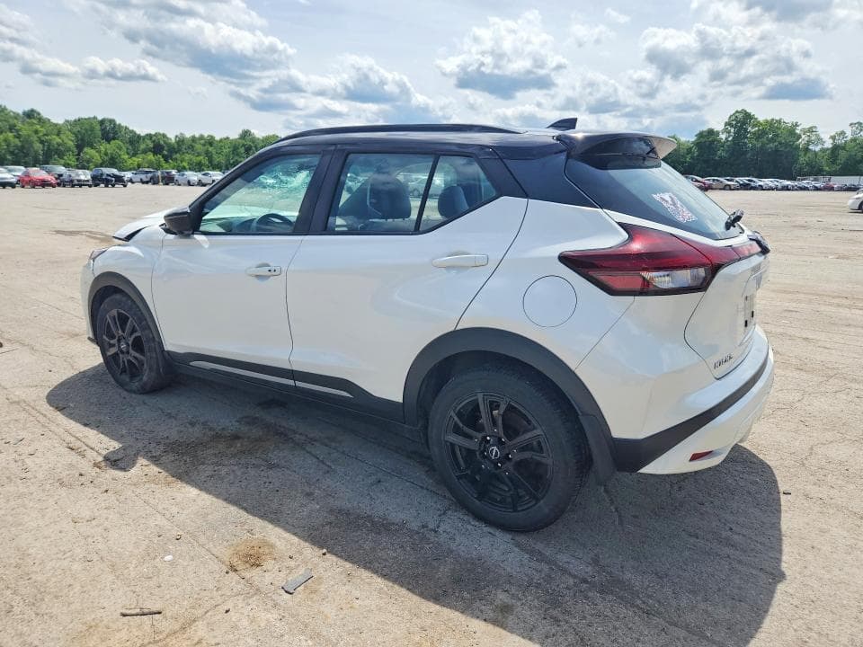 2023 NISSAN KICKS SR 2