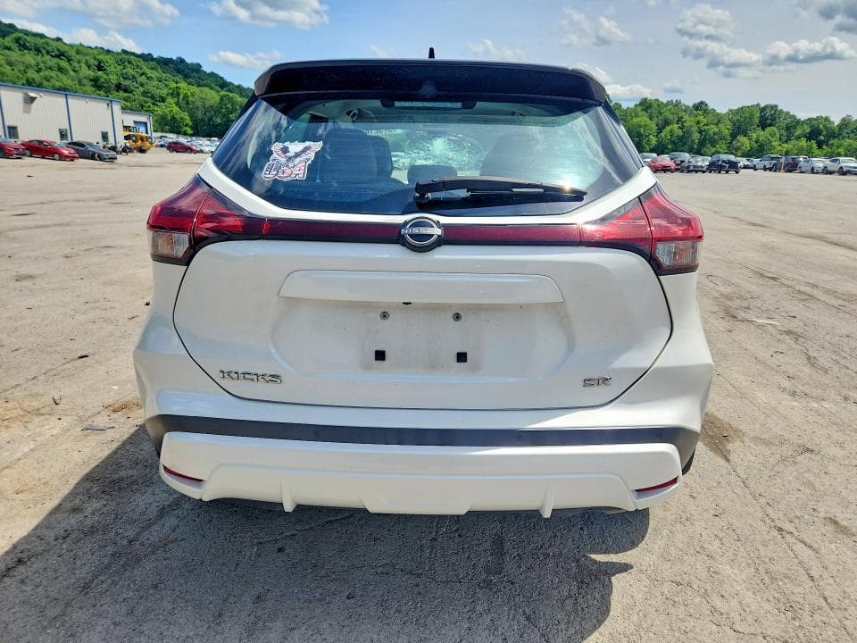 2023 NISSAN KICKS SR 6