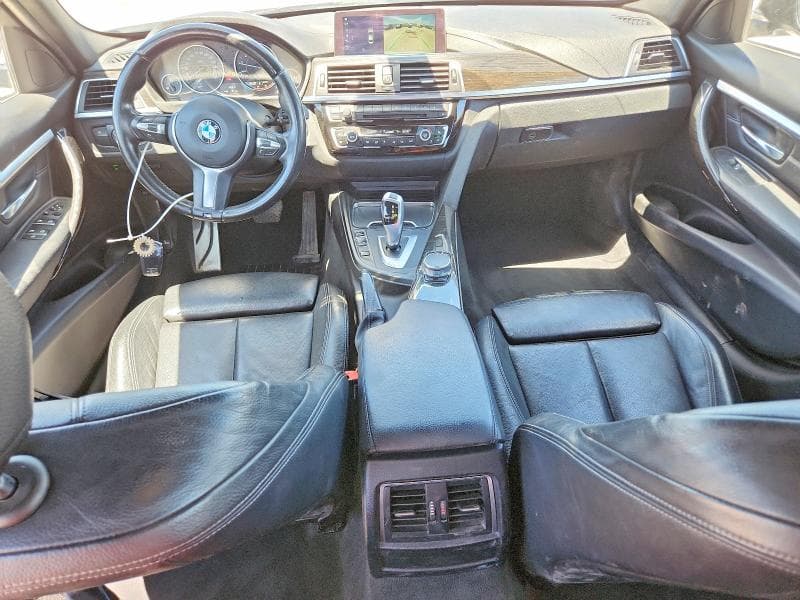 2018 BMW 330 XI 8