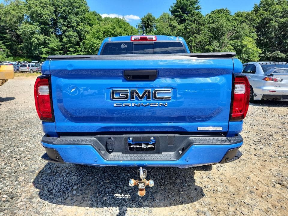 2025 GMC CANYON ELEVATION 6