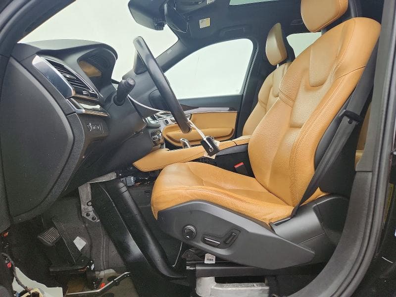 2018 VOLVO XC90 T8 7