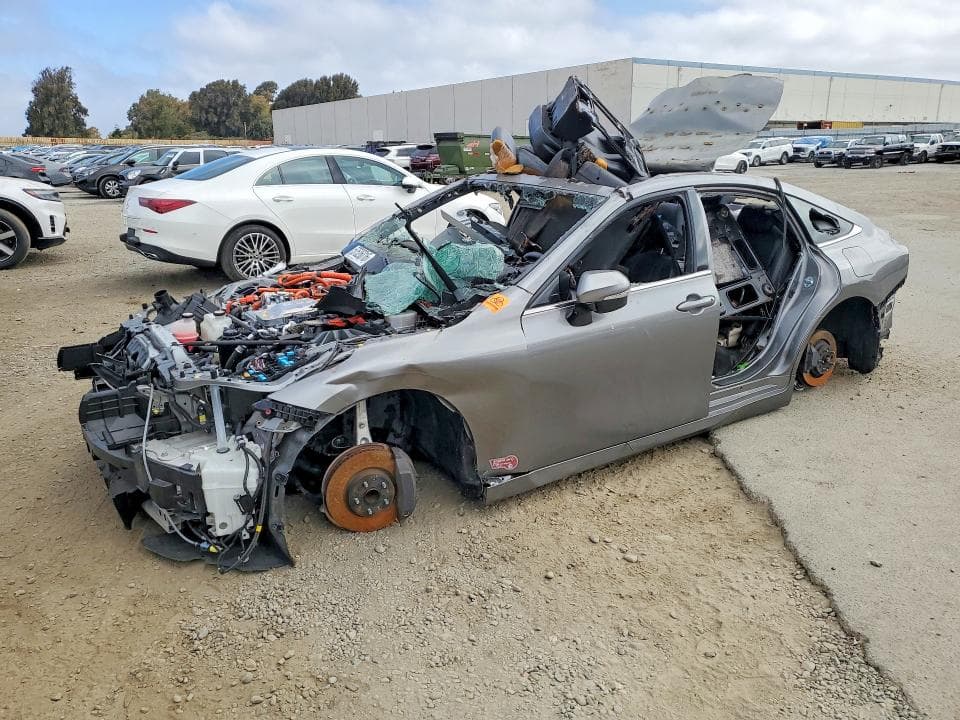 2023 TOYOTA MIRAI XLE - 1