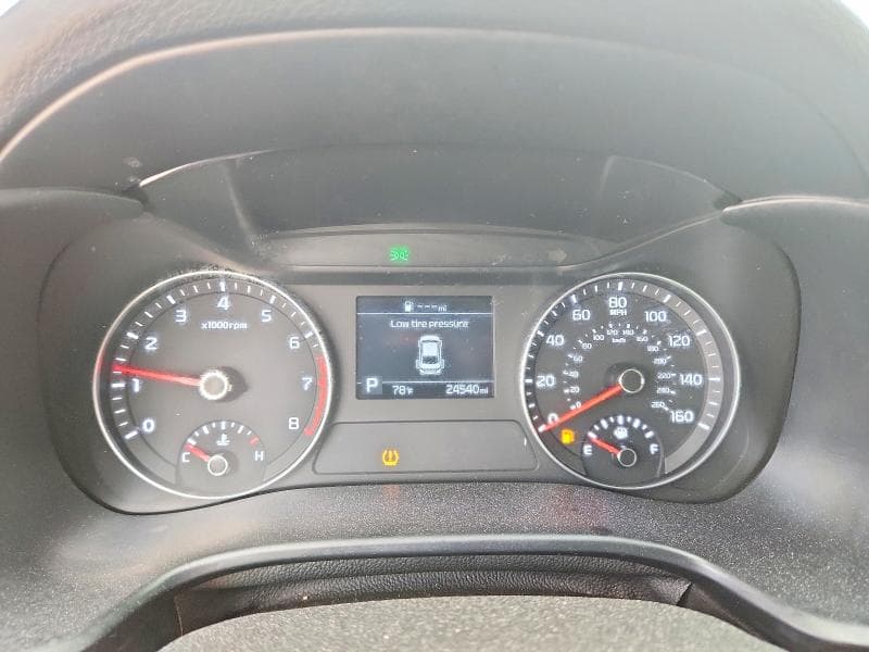 2021 KIA FORTE FE 9