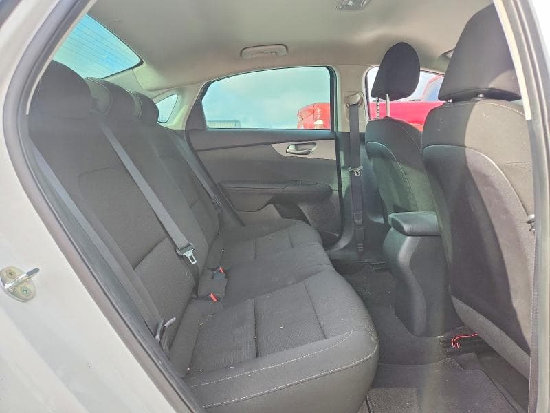 2021 KIA FORTE FE 10