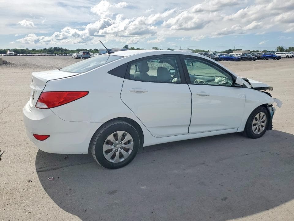 2017 HYUNDAI ACCENT SE 3