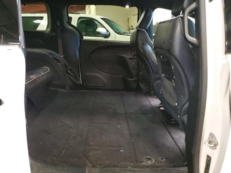 2022 CHRYSLER PACIFICA LIMITED 11