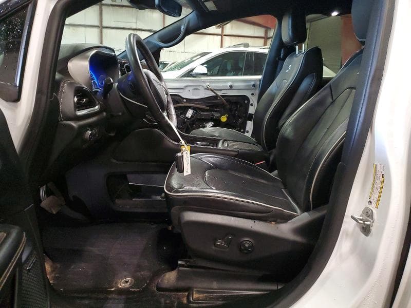 2022 CHRYSLER PACIFICA LIMITED 7