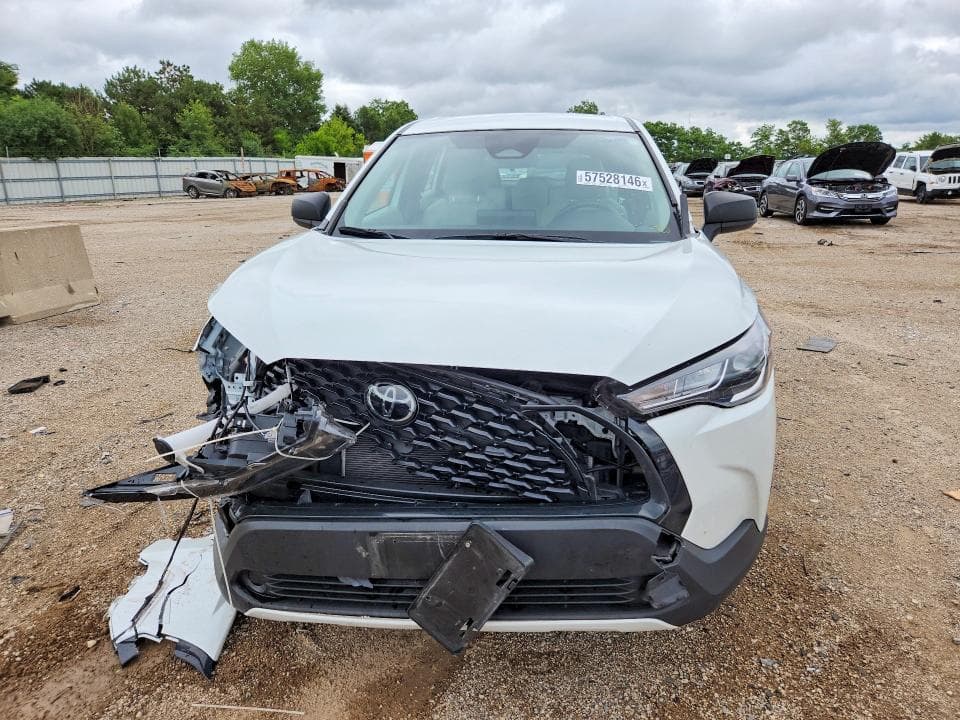 2025 TOYOTA COROLLA CROSS L L 5