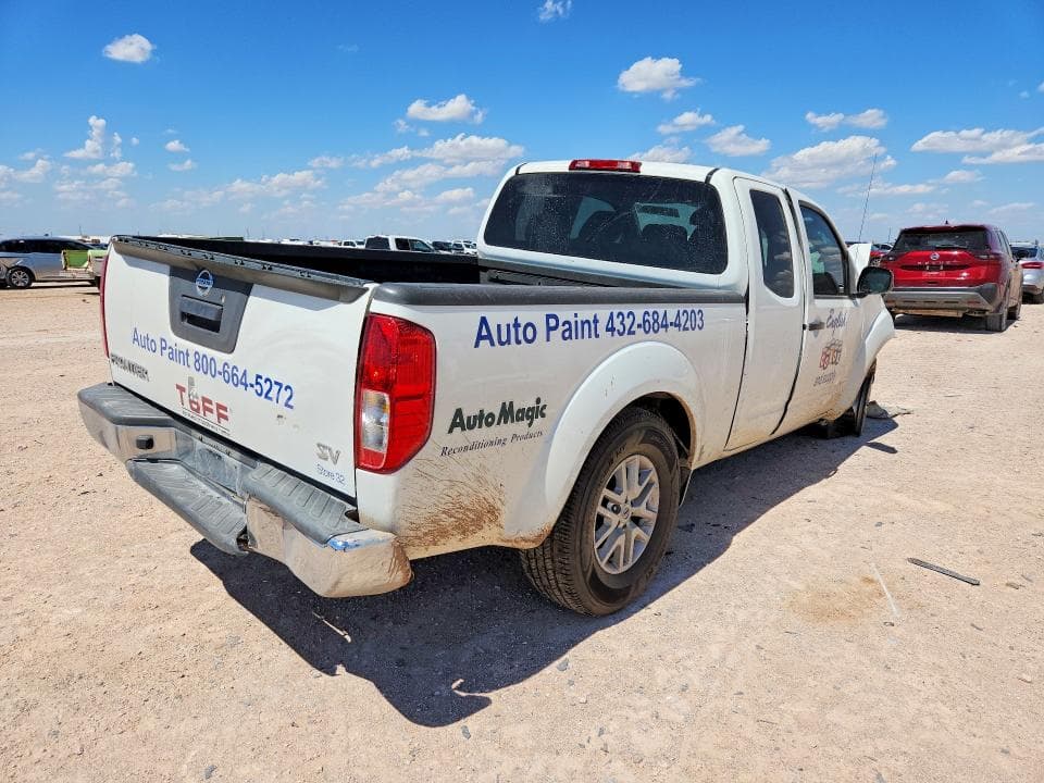 2018 NISSAN FRONTIER SV V6 3