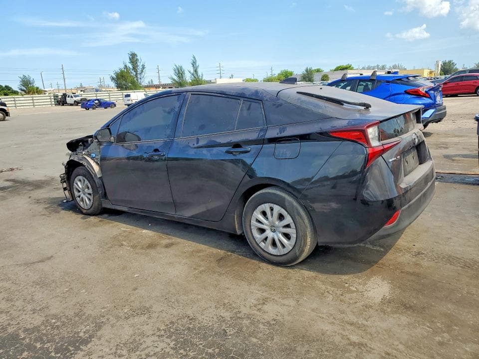 2021 TOYOTA PRIUS LE 2