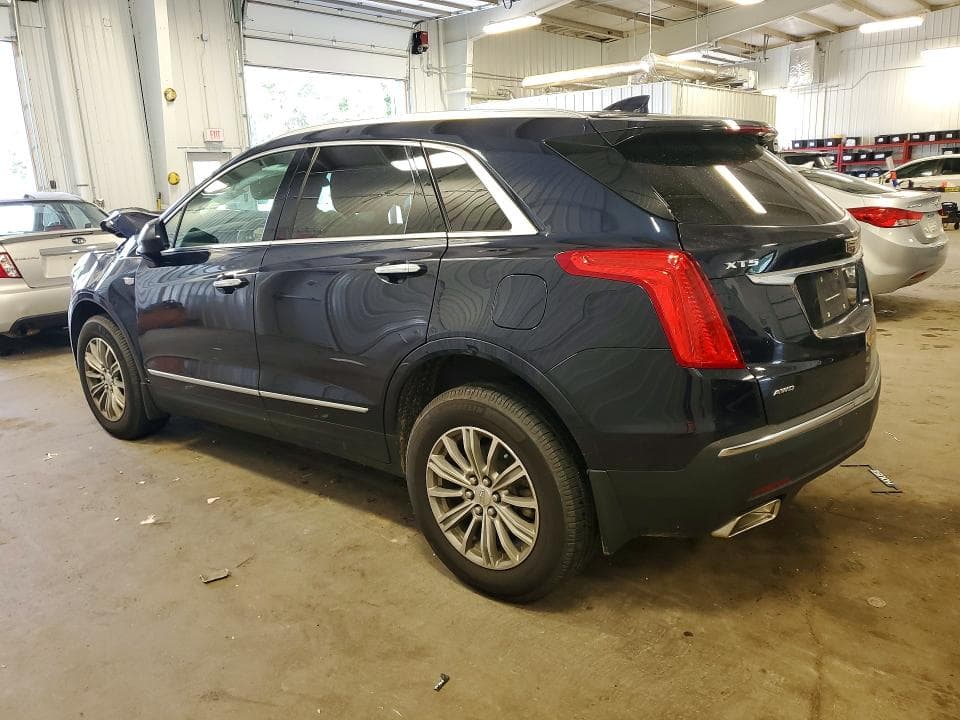 2017 CADILLAC XT5 LUXURY 2