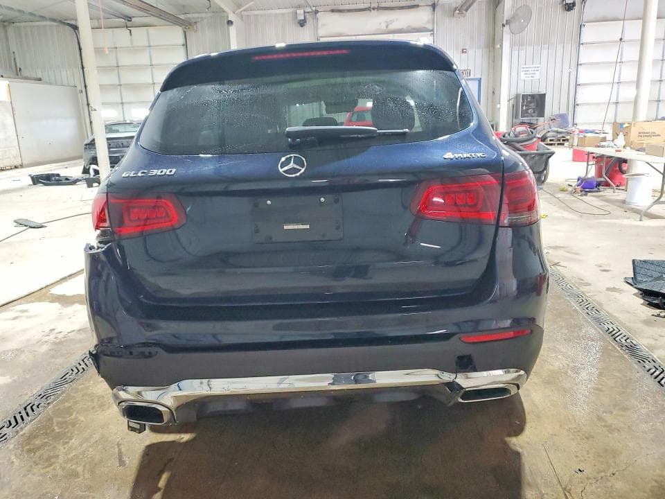 2021 MERCEDES-BENZ GLC 300 4MATIC 6