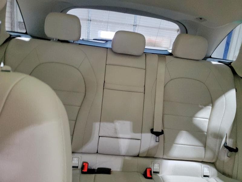 2021 MERCEDES-BENZ GLC 300 4MATIC 10