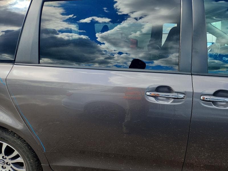 2019 TOYOTA SIENNA XLE 8-PASSENGER XLE 8-PASSENGER 11