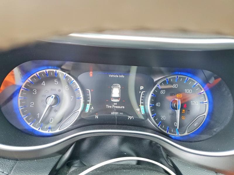 2019 CHRYSLER PACIFICA LIMITED 9