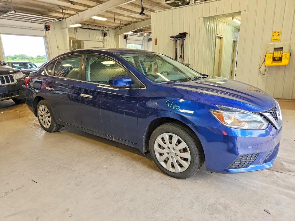 2019 NISSAN SENTRA S S 4