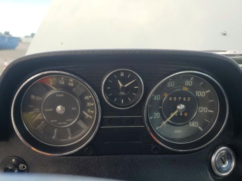 1968 MERCEDES-BENZ 250 9