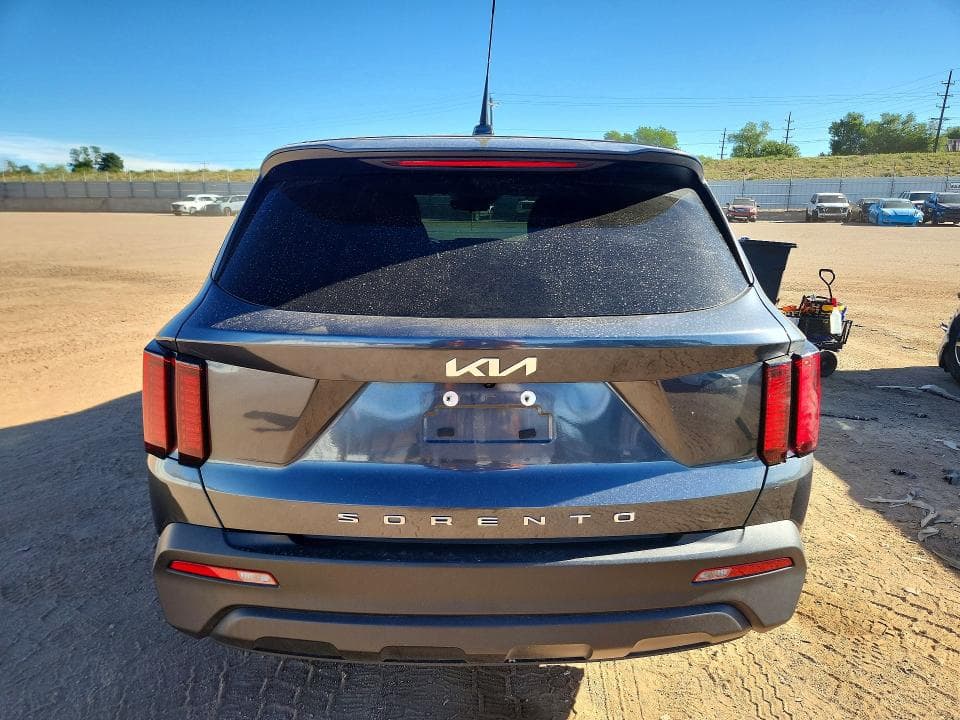 2022 KIA SORENTO LX 6