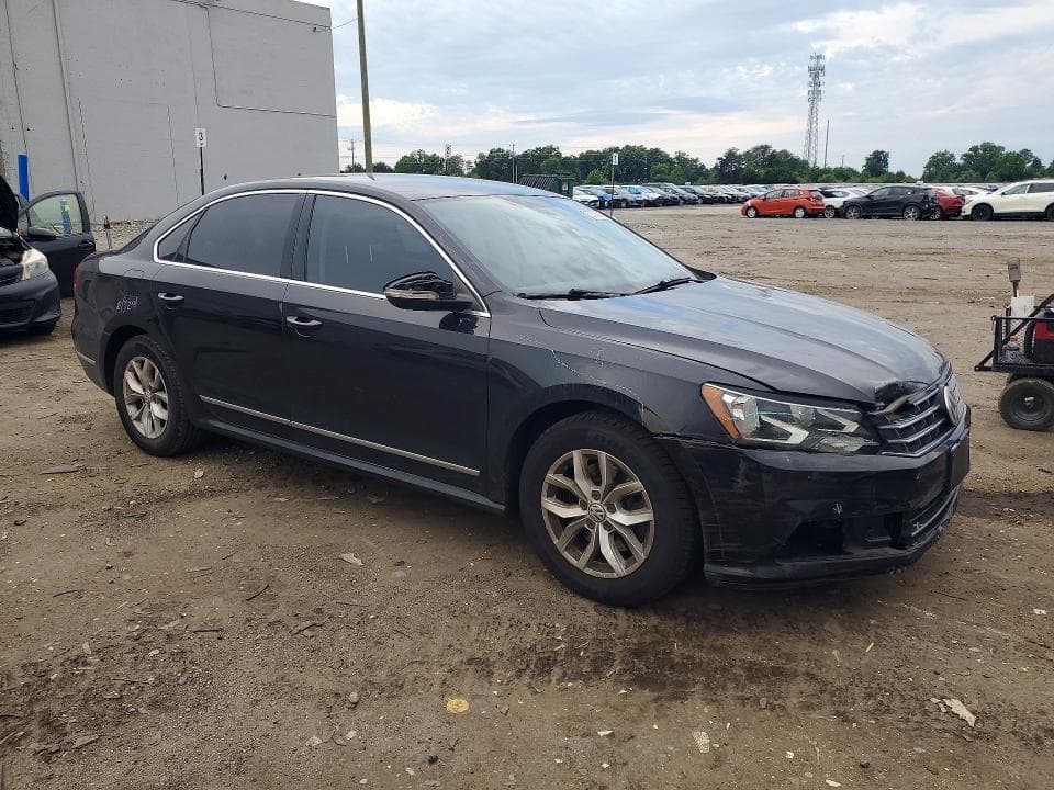 2017 VOLKSWAGEN PASSAT S 4