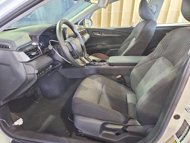2026 TOYOTA CAMRY LE 7