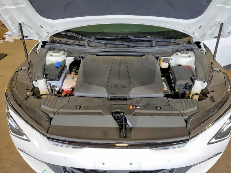 2025 KIA EV6 LIGHT LONG RANGE LIGHT LONG RANGE 12