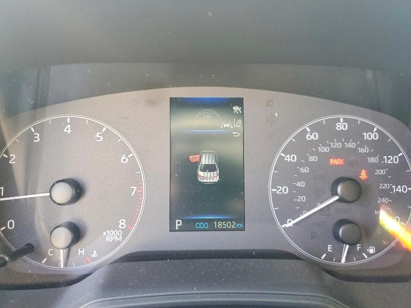 2025 TOYOTA COROLLA SE SE 9