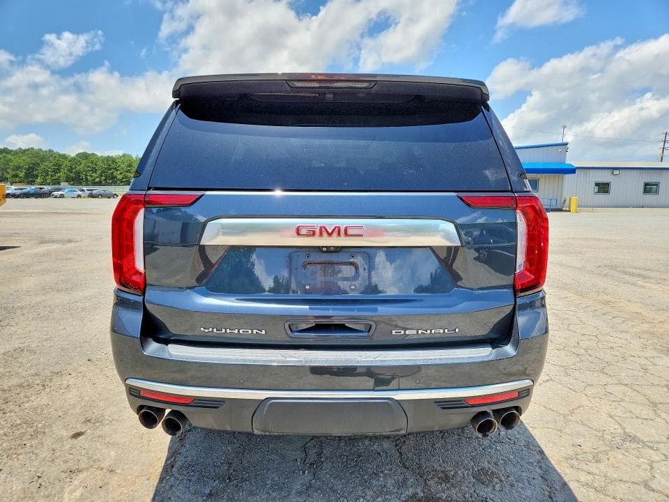 2021 GMC YUKON DENALI 6