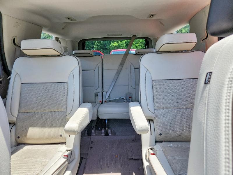 2021 GMC YUKON DENALI 10