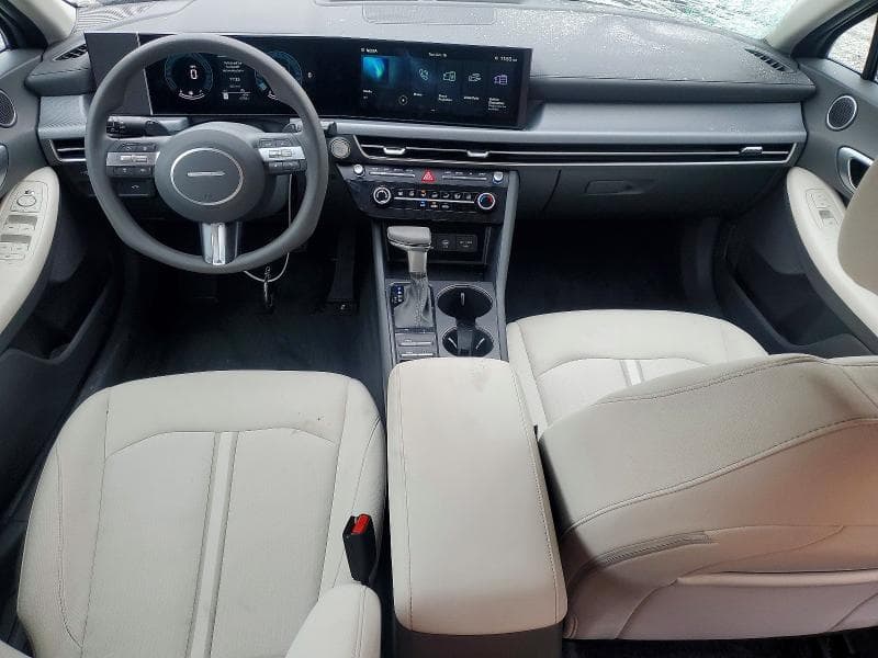 2026 HYUNDAI SONATA SE 8
