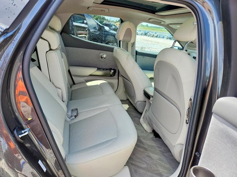 2024 GENESIS GV60 STANDARD STANDARD 10
