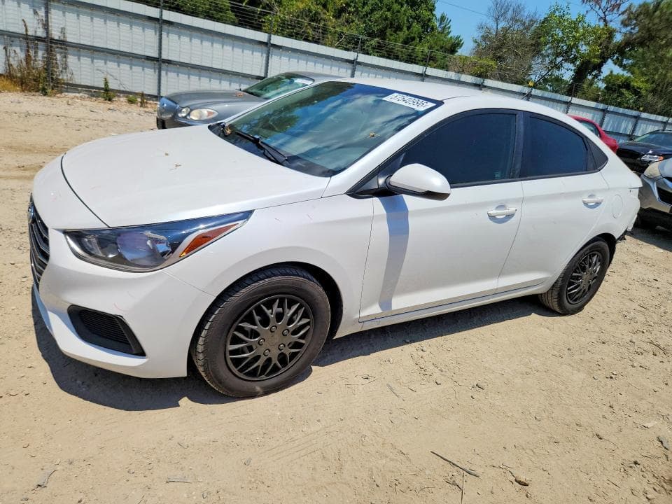 2022 HYUNDAI ACCENT SE 1