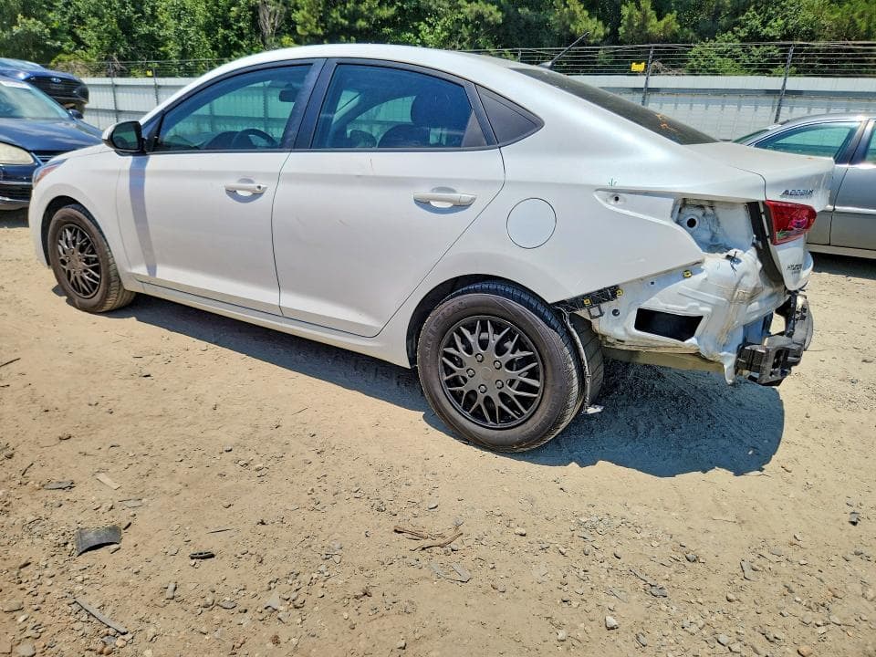 2022 HYUNDAI ACCENT SE 2
