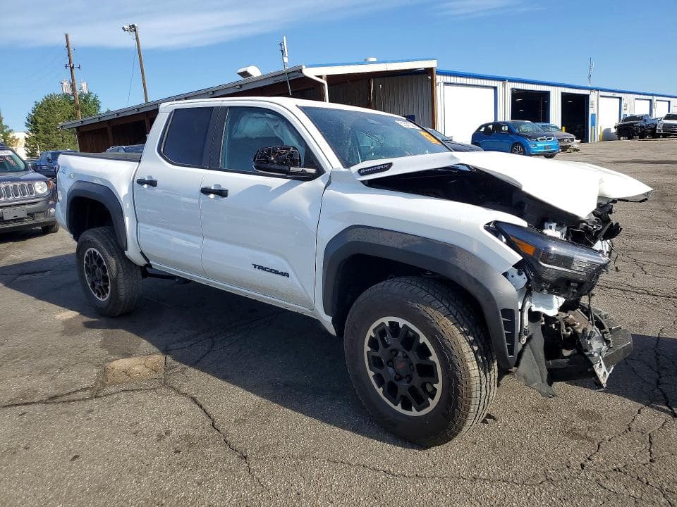 2026 TOYOTA TACOMA TRD OFF-ROAD HV 4