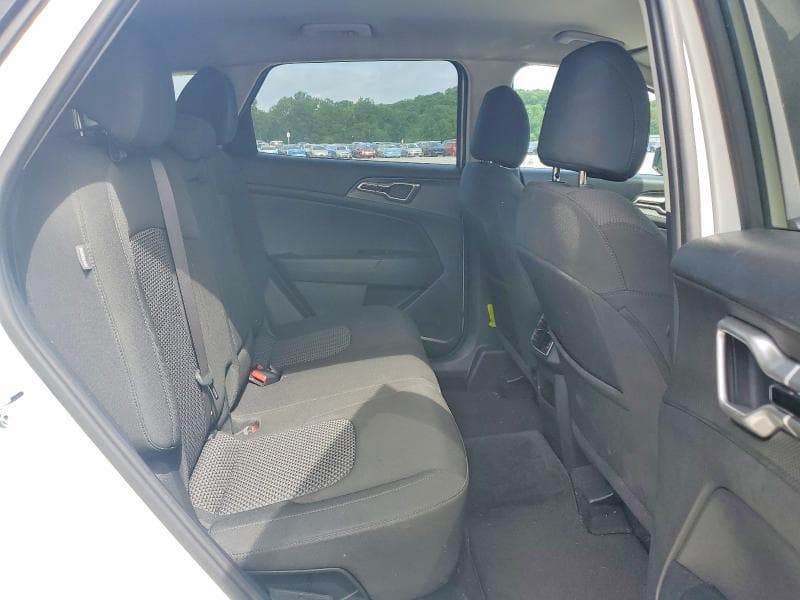 2025 KIA SPORTAGE LX 11