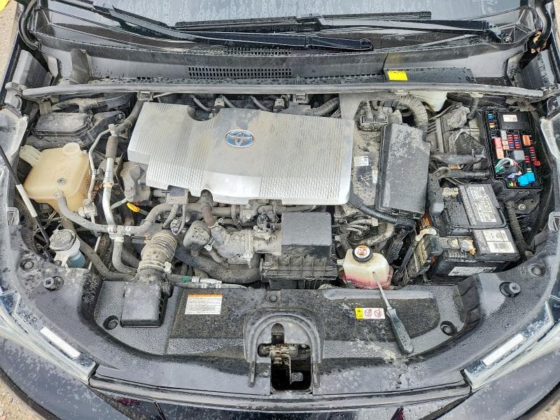 2018 TOYOTA PRIUS THREE 11