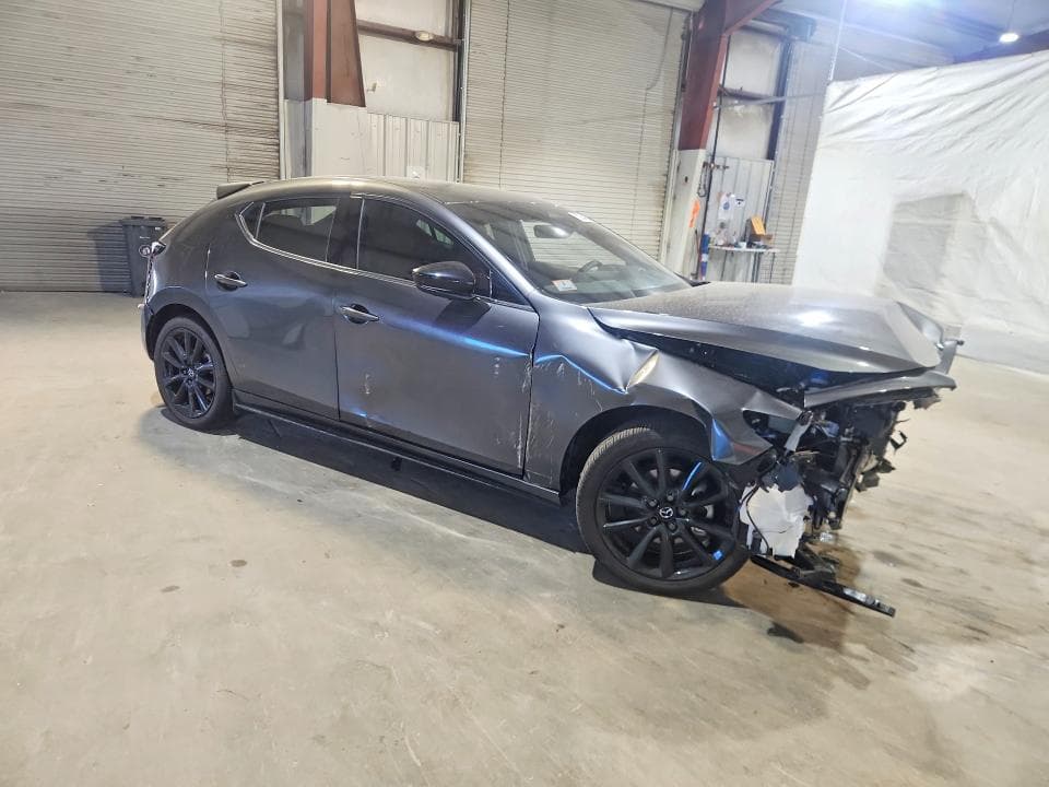 2026 MAZDA 3 PREMIUM PLUS 4