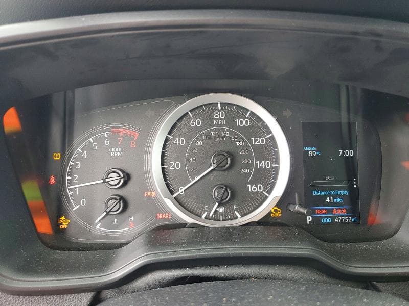 2022 TOYOTA COROLLA LE 9