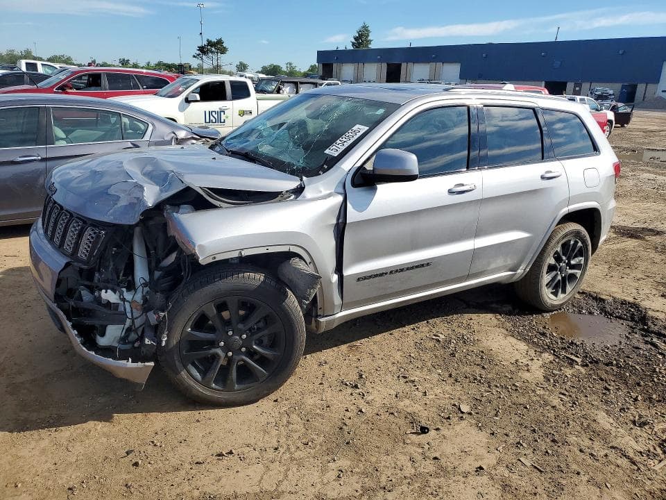 2019 JEEP GRAND CHEROKEE LAREDO - 1