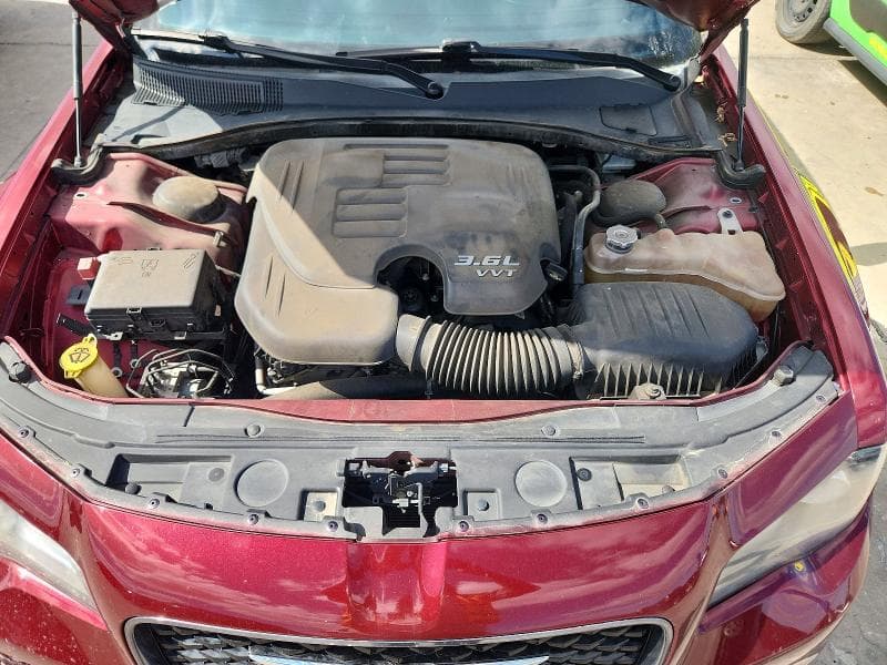 2018 CHRYSLER 300 S 11