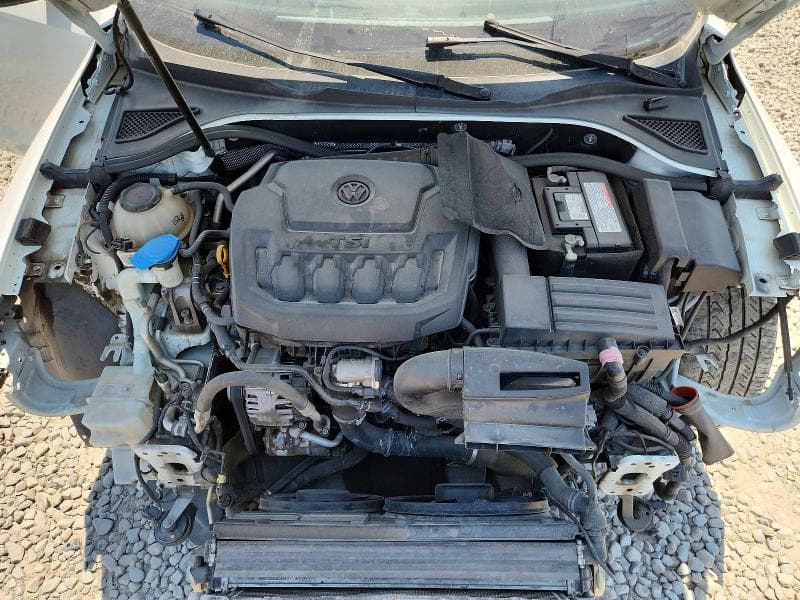 2018 VOLKSWAGEN PASSAT S 11