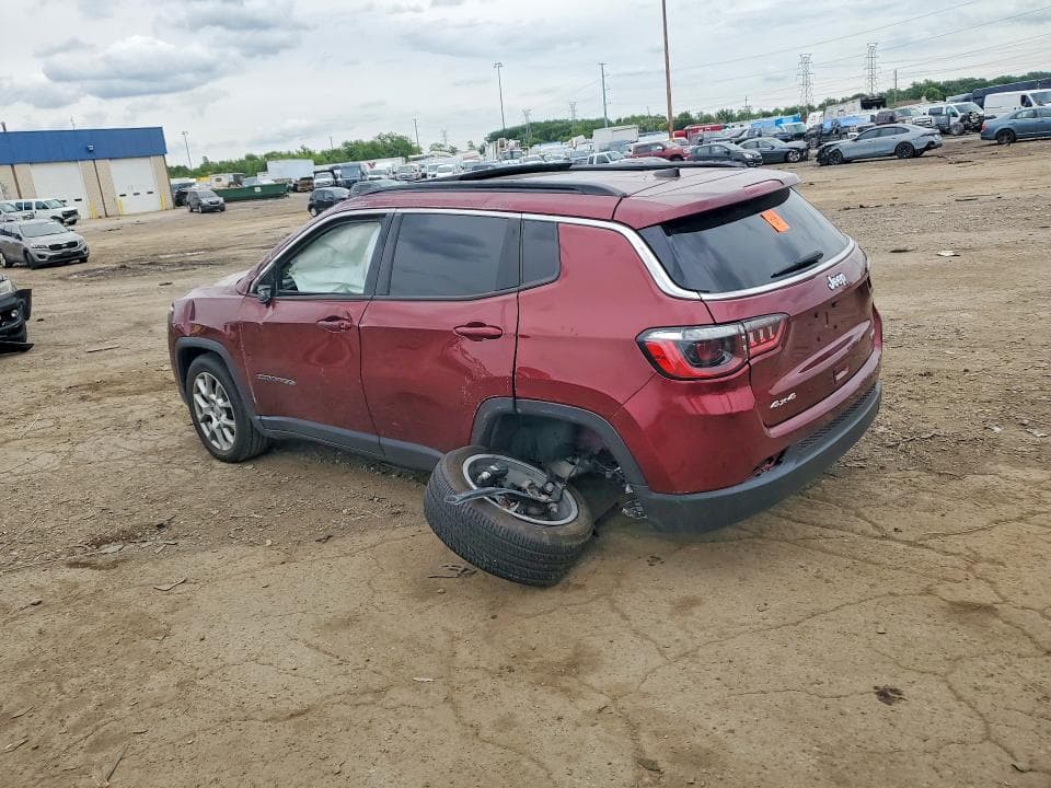 2022 JEEP COMPASS LATITUDE LUX 2