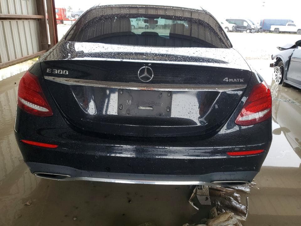2018 MERCEDES-BENZ E 300 4MATIC 6