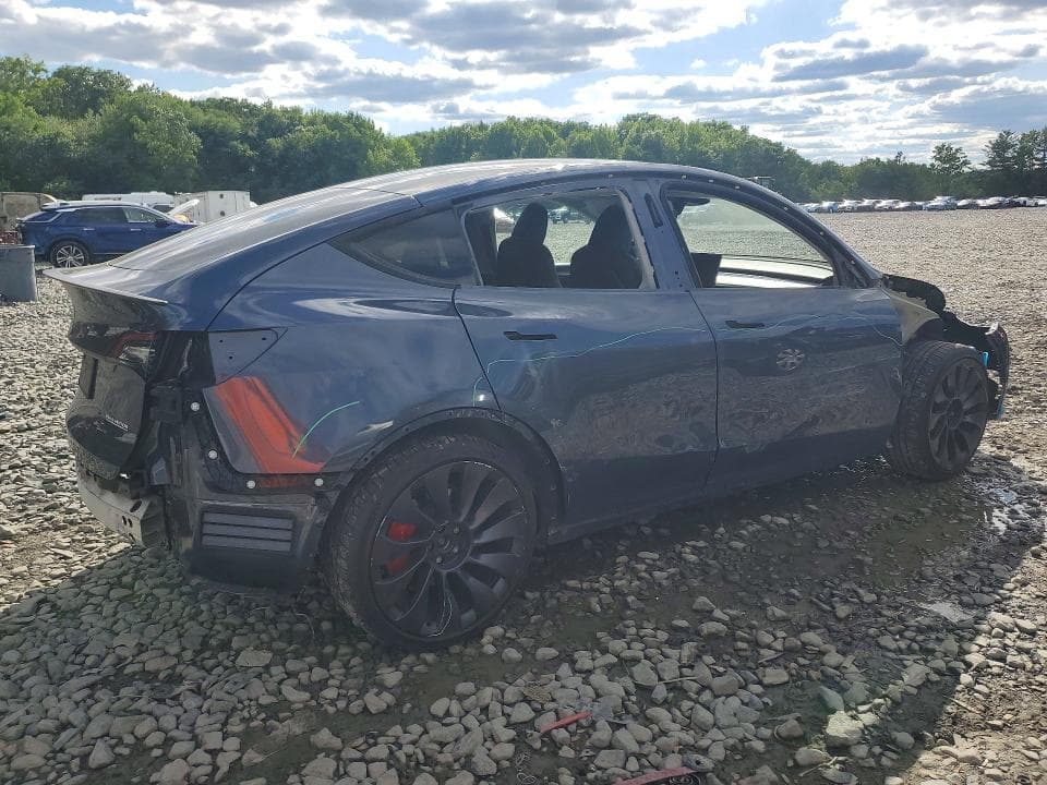 2023 TESLA MODEL Y 3