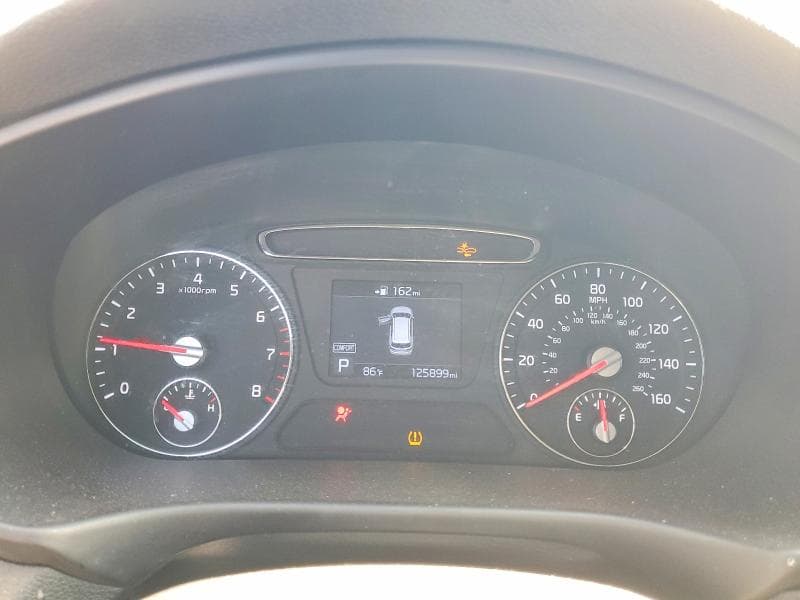2020 KIA SORENTO S 9