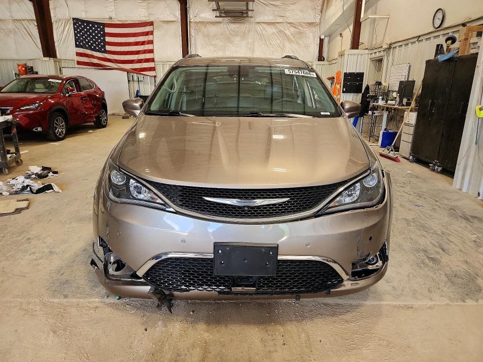 2017 CHRYSLER PACIFICA TOURING L PLUS 5