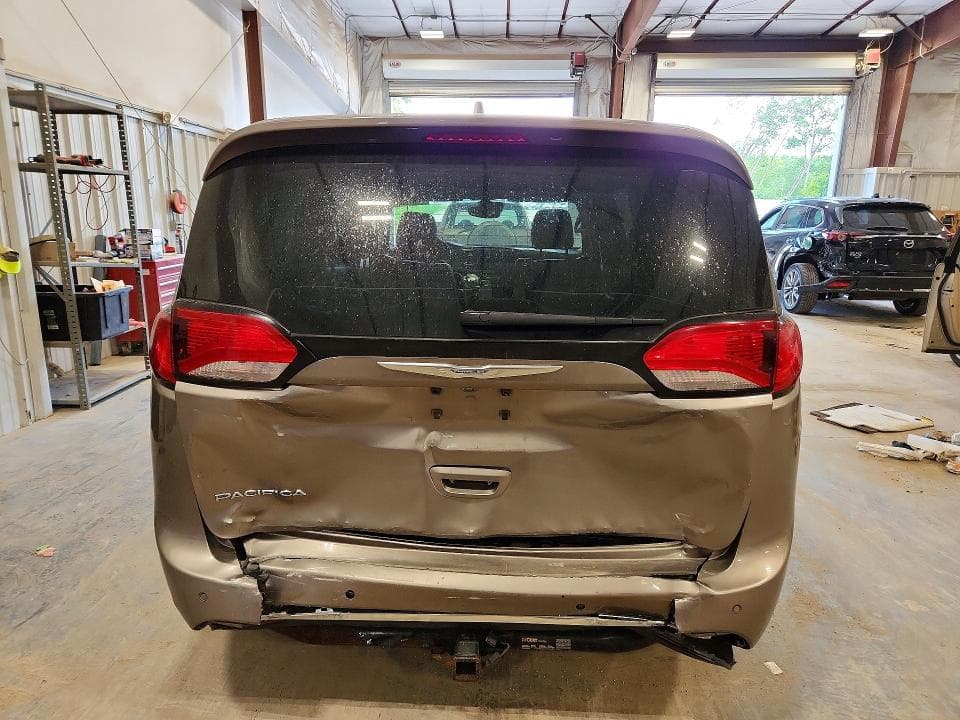 2017 CHRYSLER PACIFICA TOURING L PLUS 6