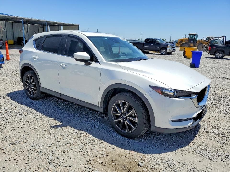 2018 MAZDA CX-5 TOURING 4