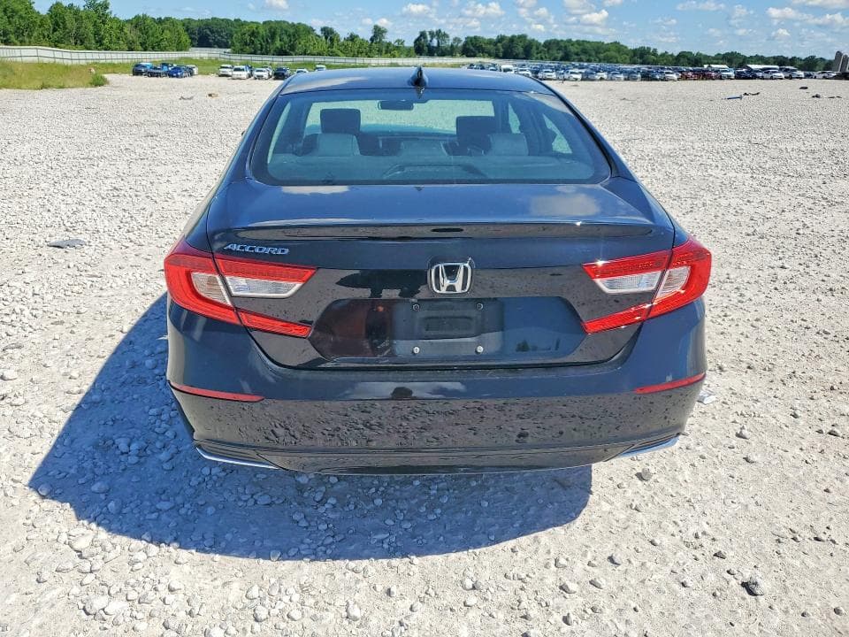 2019 HONDA ACCORD LX 6