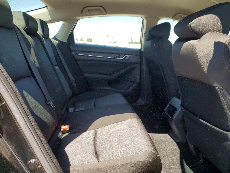2019 HONDA ACCORD LX 10